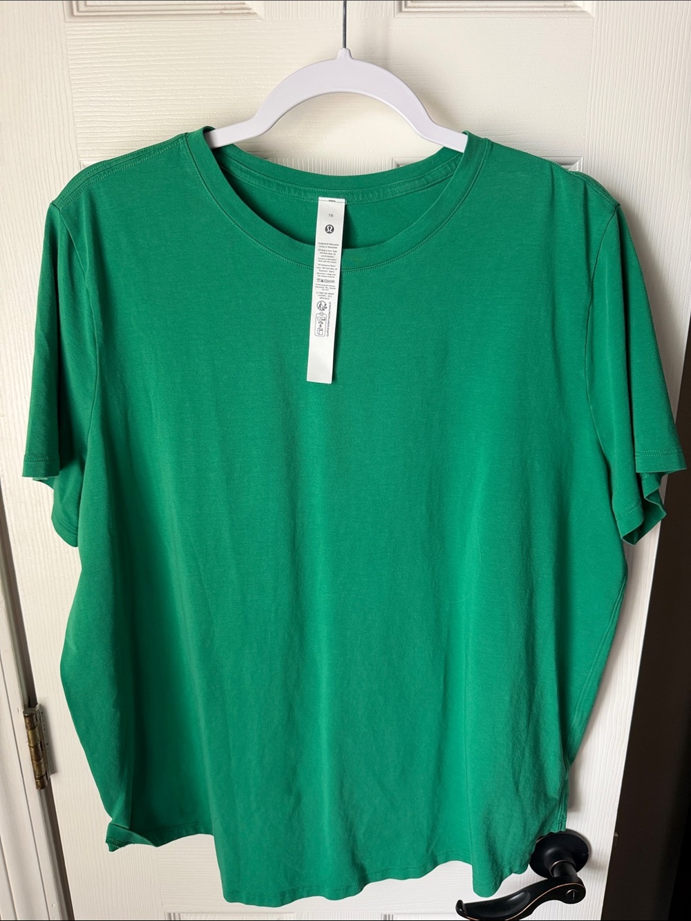 lululemon athletica love crew Green Short Sleeve Tee size 16 - Picture 4 of 5